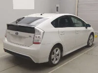 Цена авто Toyota Prius с аукционов Японии, номер кузова ZVW30, пробег 284 000, оценка 2