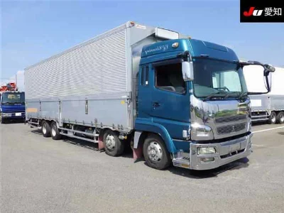 MITSUBISHI FUSO SUPER GREAT