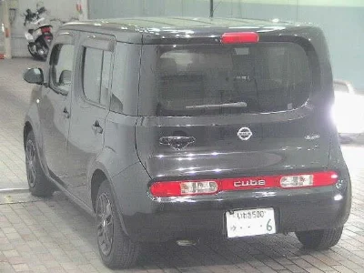 NISSAN CUBE