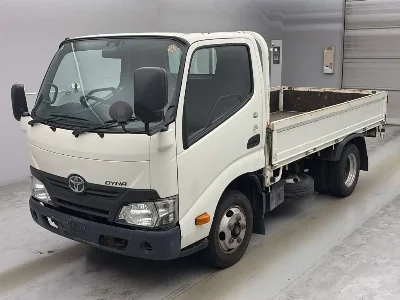 TOYOTA DYNA