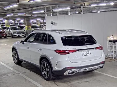 MERCEDES BENZ GLC