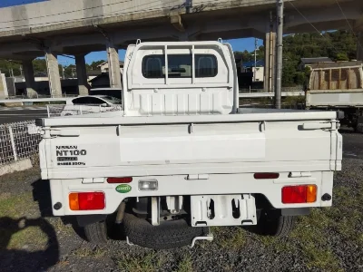 NISSAN CLIPPER TRUCK