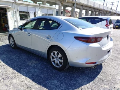 MAZDA MAZDA3