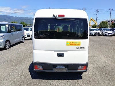 DAIHATSU HIJET VAN