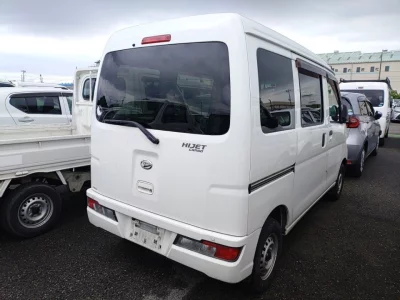 DAIHATSU HIJET VAN
