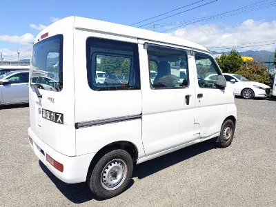 DAIHATSU HIJET VAN