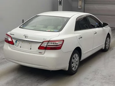 TOYOTA PREMIO