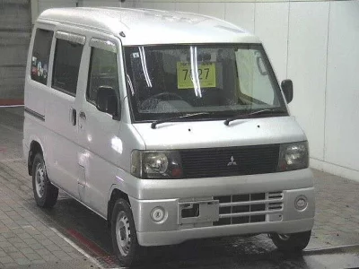 MITSUBISHI MINICAB