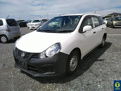 NISSAN AD