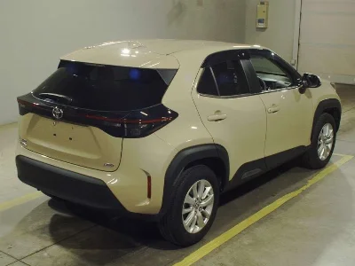 TOYOTA YARIS CROSS