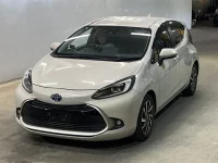 Цена авто Toyota Aqua с аукционов Японии, номер кузова MXPK11, пробег 33 000, оценка 6
