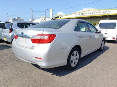 TOYOTA CAMRY