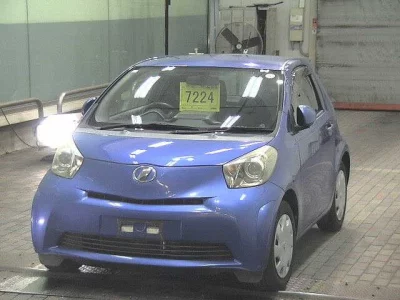 TOYOTA IQ