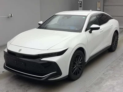 TOYOTA CROWN CROSSOVER