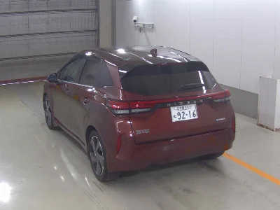 NISSAN AURA