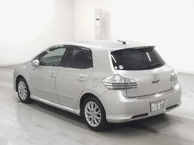 TOYOTA BLADE