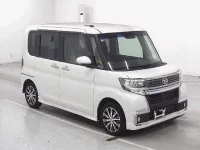 Цена авто Daihatsu Tanto с аукционов Японии, номер кузова LA600S, пробег 48 000, оценка 3