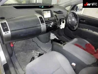 Цена авто Toyota Prius с аукционов Японии, номер кузова NHW20, пробег 85 000, оценка 2