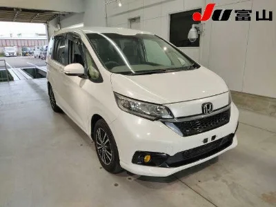 HONDA FREED+