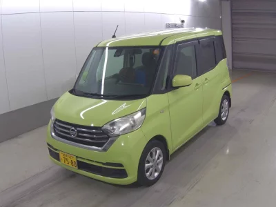 NISSAN DAYZ ROOX