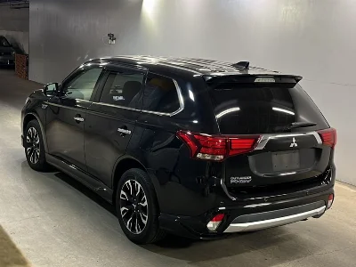 MITSUBISHI OUTLANDER PHEV