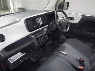 SUZUKI MRWAGON