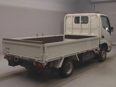 TOYOTA DYNA