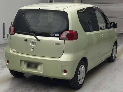 TOYOTA PORTE