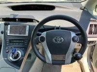 Цена авто Toyota Prius с аукционов Японии, номер кузова ZVW30, пробег 313 000, оценка 2