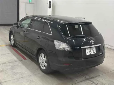 TOYOTA MARK X ZIO