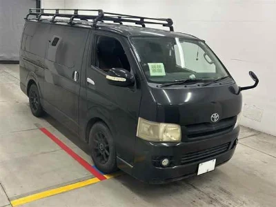 TOYOTA REGIUS VAN