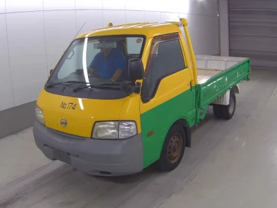 NISSAN VANETTE TRUCK