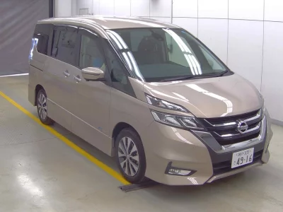NISSAN SERENA