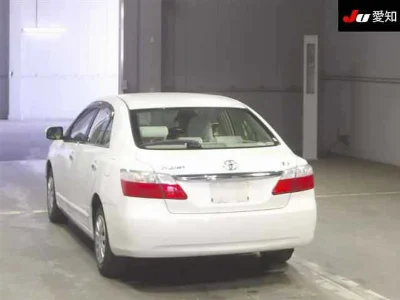 TOYOTA PREMIO