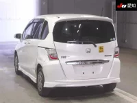 Цена авто Honda Freed с аукционов Японии, номер кузова GP3, пробег 216 000, оценка 2