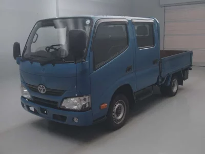 TOYOTA DYNA