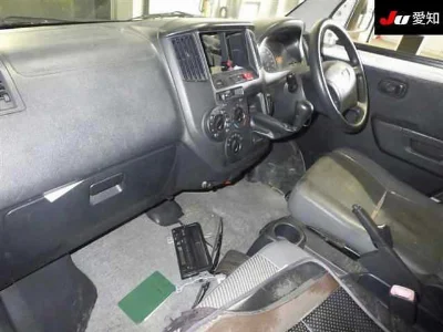 TOYOTA LITE ACE TRUCK