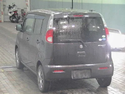 SUZUKI MRWAGON