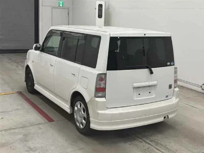 TOYOTA BB