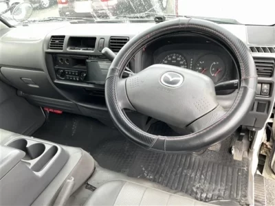 MAZDA BONGO VAN