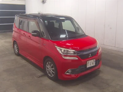 MITSUBISHI DELICA D2