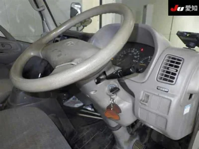 TOYOTA DYNA