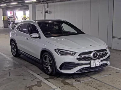 MERCEDES BENZ GLA