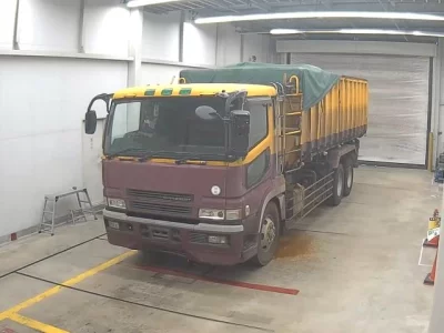 MITSUBISHI FUSO