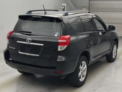 TOYOTA VANGUARD