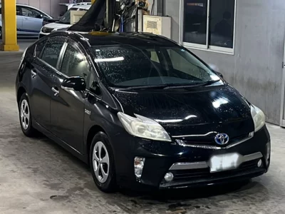 TOYOTA PRIUS PHV