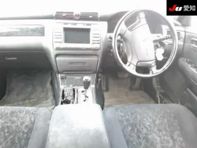 TOYOTA CROWN ESTATE
