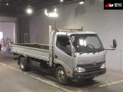 TOYOTA DYNA
