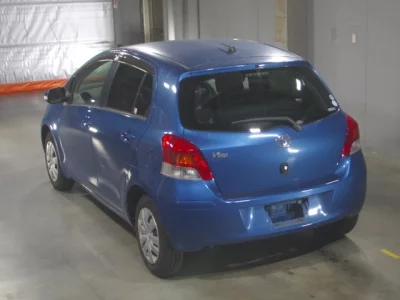 TOYOTA VITZ