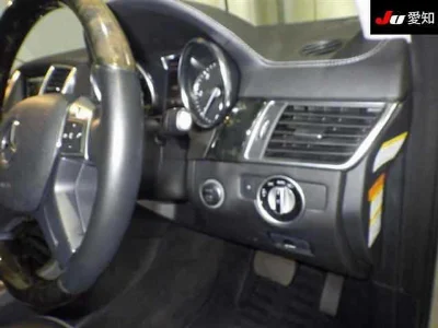 MERCEDES BENZ M CLASS